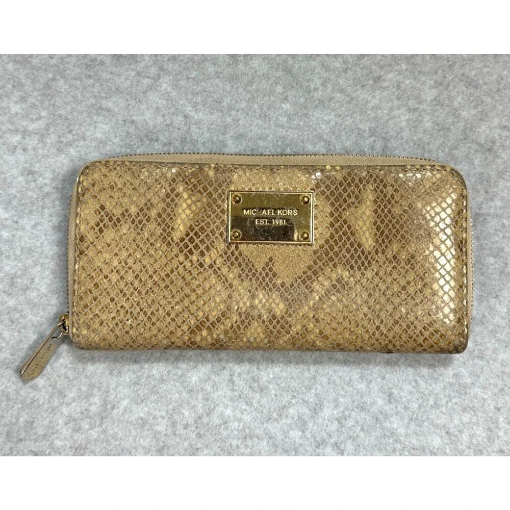 AUC Michael Kors Snake Skin Leather Zip Wallet Gold Tone Hardware Clutch MK